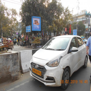 Roxy Chowk Vs Road