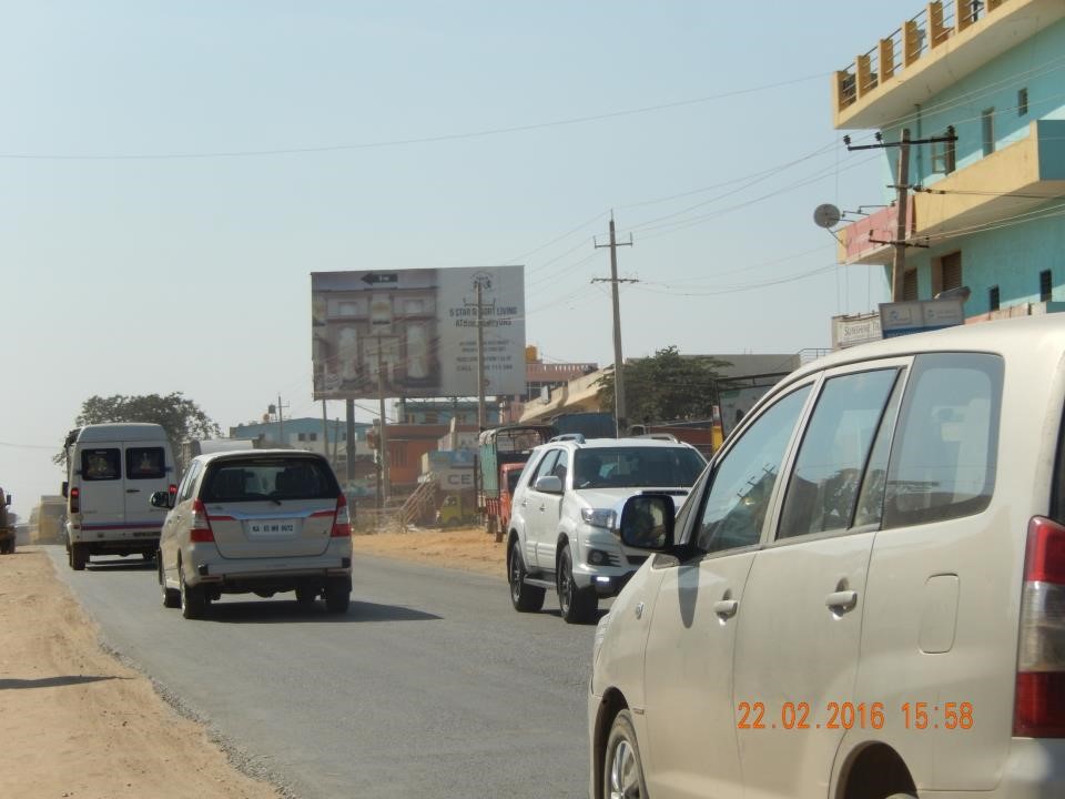 Sarjapura Road, Muttanallur jnc, Bangalore