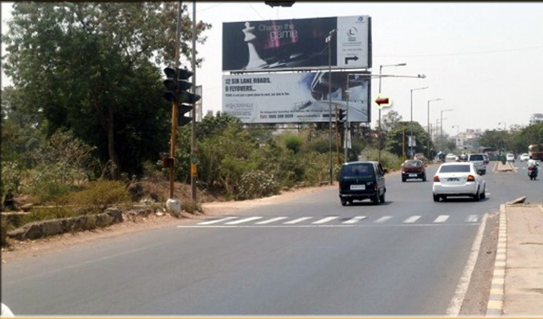 Nashik Road, Boradewasti Corner, Pune