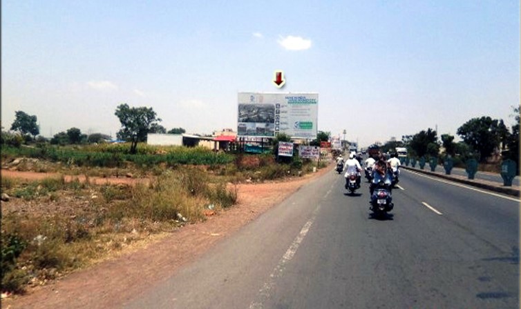 Nashik Road, Waki Phata - Nr. HP Petrol Pump, Pune