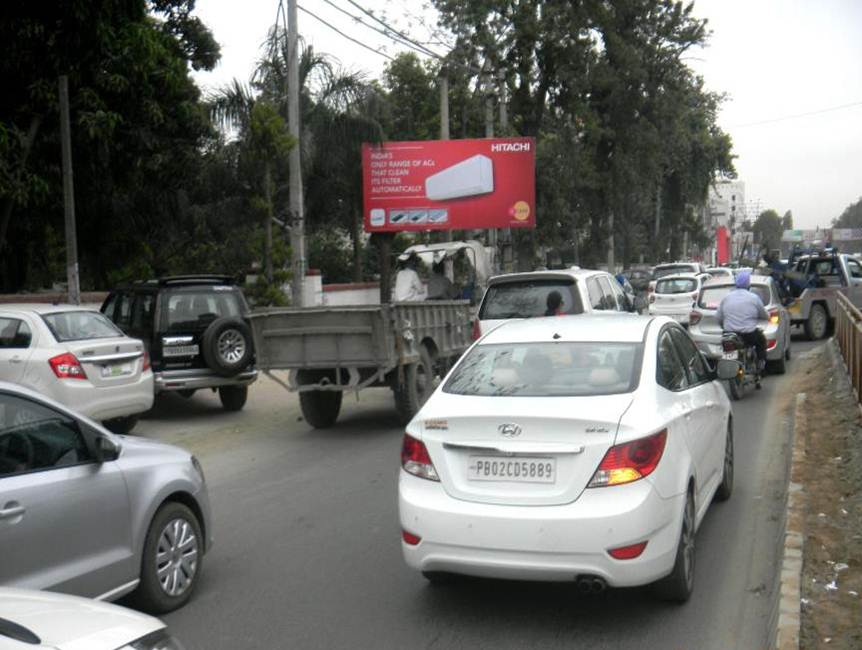 Mall road O/s Bluemoon hotel, Amritsar