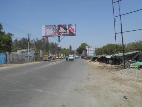 Kudesia Road Near Izzat Nagar, bareilly