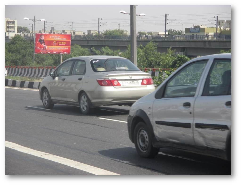 Mayur Vihar Ext. Metro St, Delhi