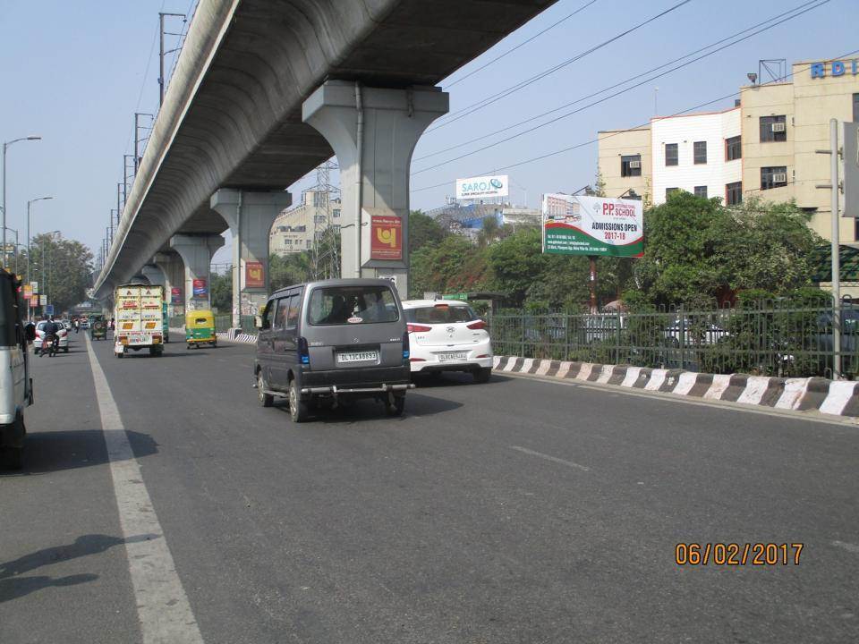 Madhunban Chowk Nr. Saroj Hospital, Delhi