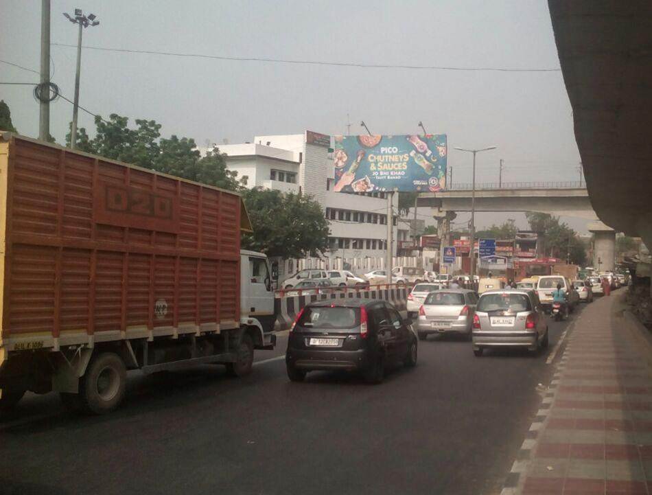 Adarsh nagar petrol pump, Delhi