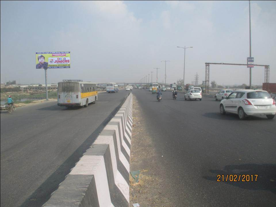 Mukandpur Flyover, Delhi