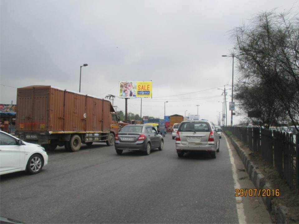 Sanjay Gandhi Transport Nagar  Red Lite, Delhi