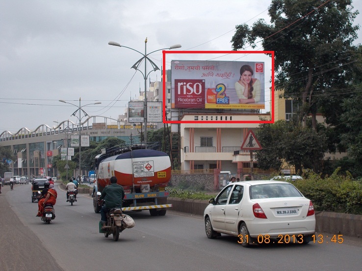 Nr. Centar Mall, Untawadi,  Sambhaji chowk, Nashik