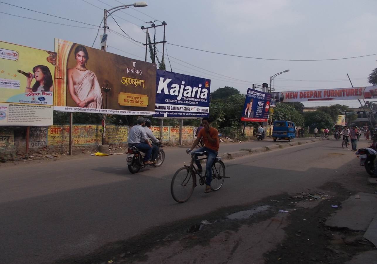 Jawalapur Crossing Near Main Market, Haridwar