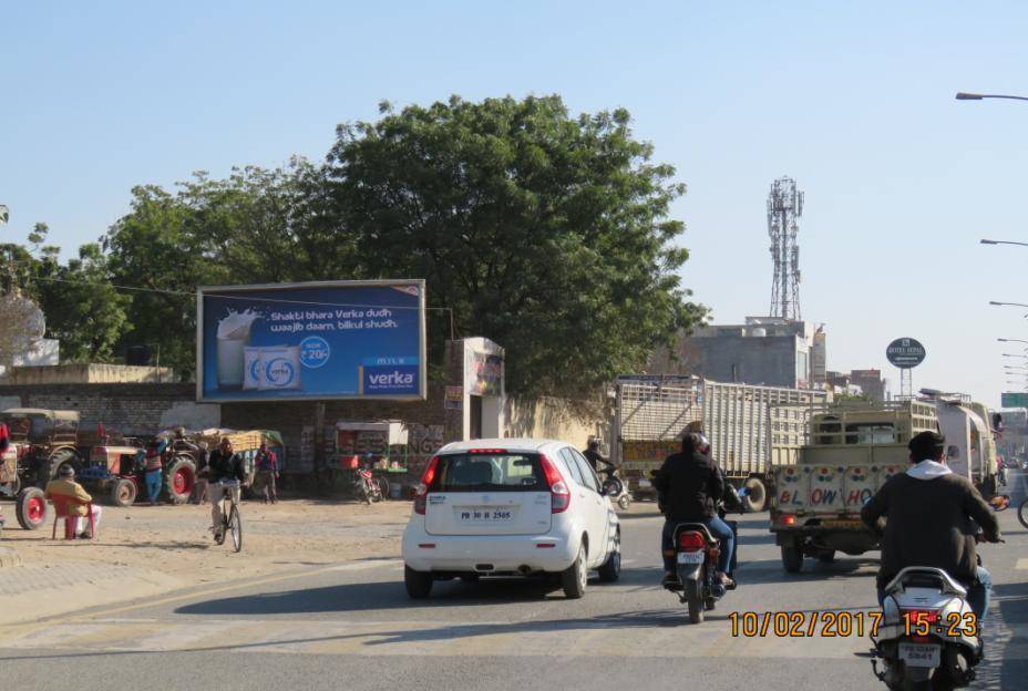 Goneiana Road, Bathinda