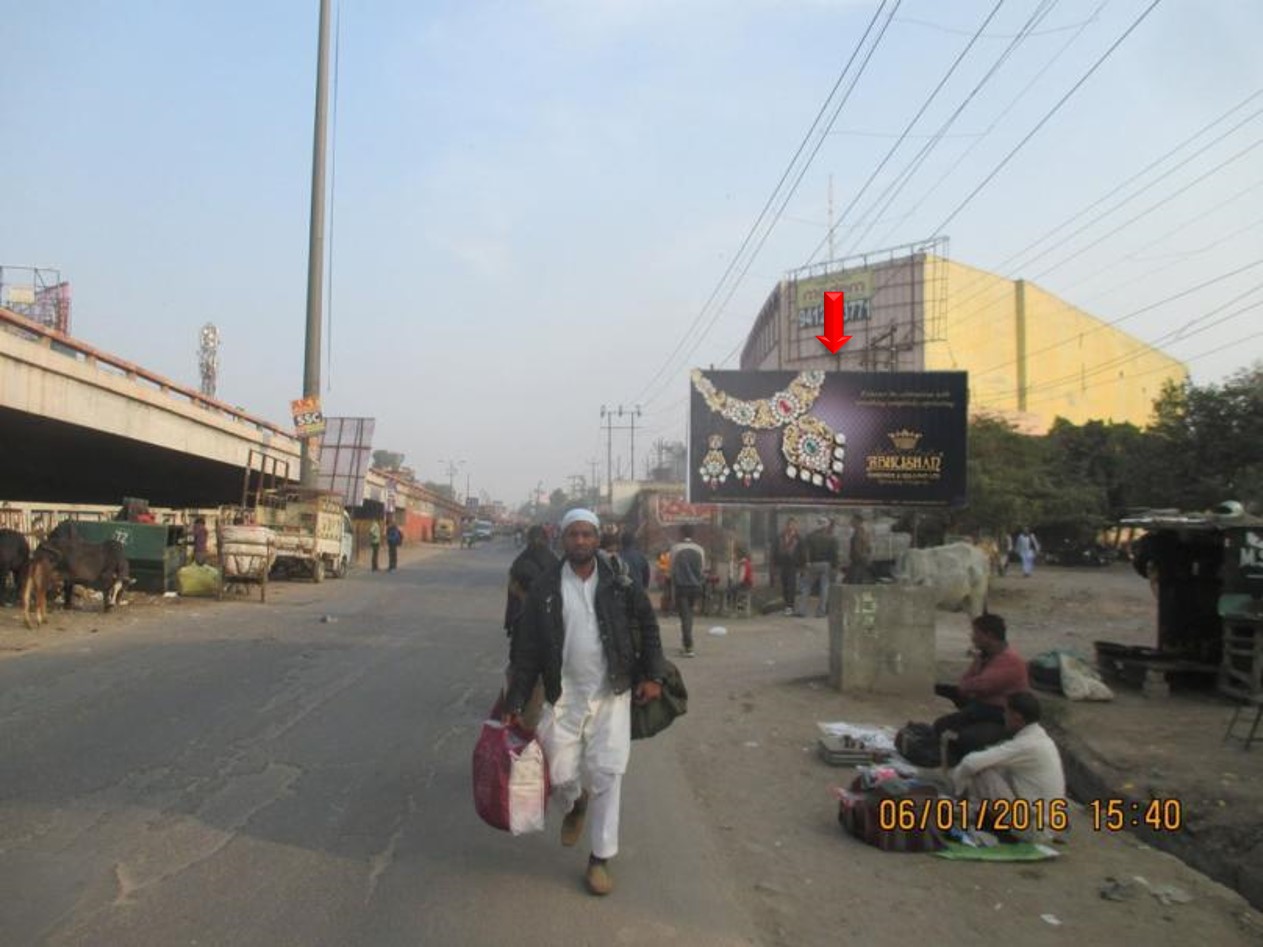 Bhagwan Talkies 8, Agra                                                                                         