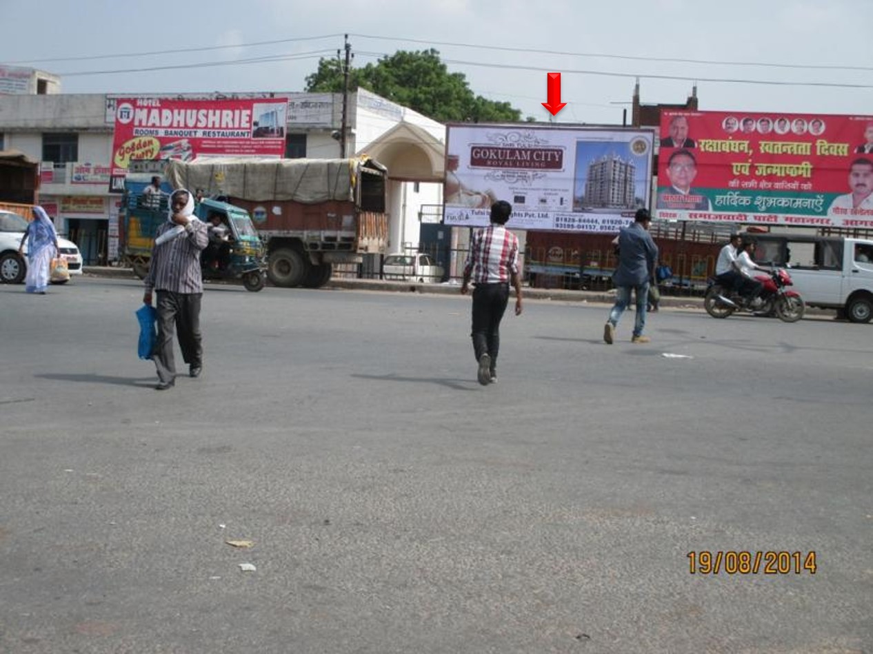 Shahadra Xing, Kalindi Puram, Agra                                                                                                                                                             