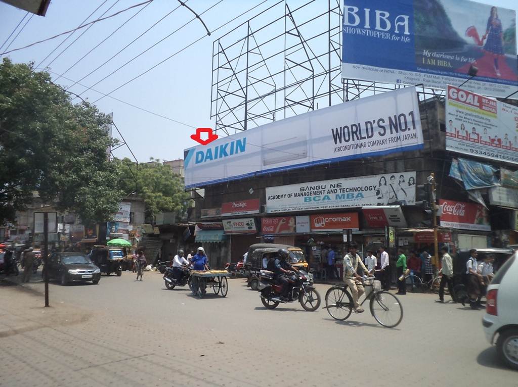 Boring Road Crossing, Patna