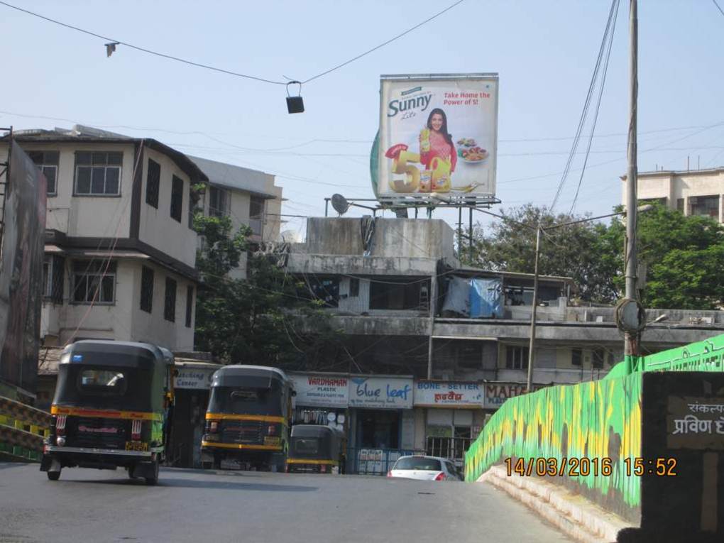 Ghatkopar MG Rd Bridge E TO W ET , Mumbai