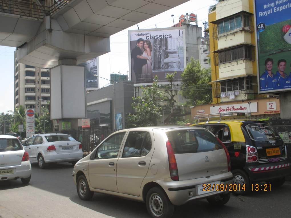 Bandra S.V.Road Opp. Bandra Masjid 1, Mumbai