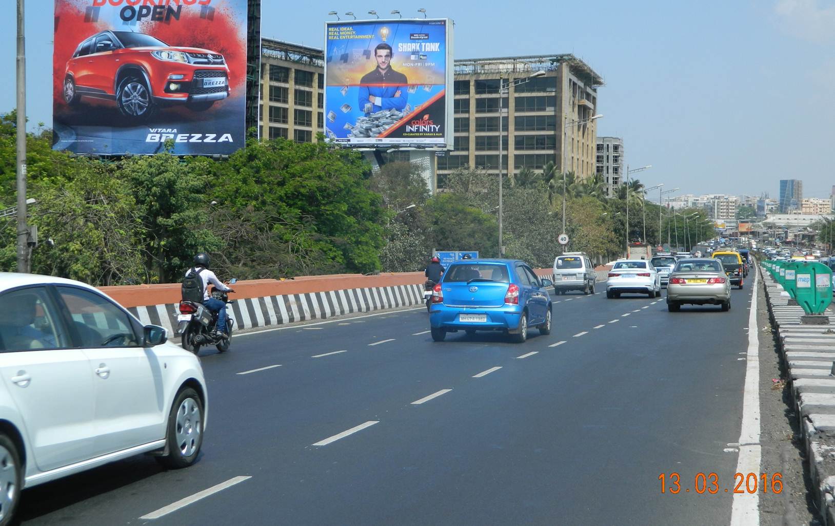 Vakola Flyover Nr Reliance ET, Mumbai