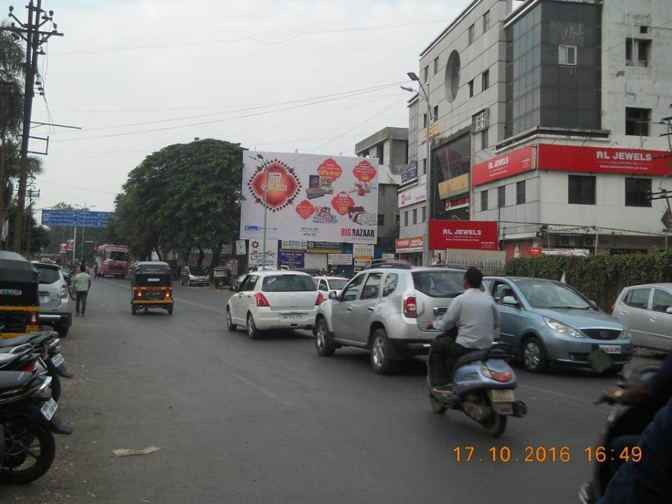 Opp Kalika Mandir, Nr Mahamarg Stand, Nashik