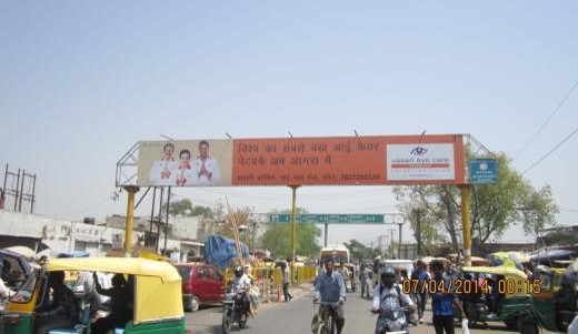 Ram Bagh X-ing, Agra