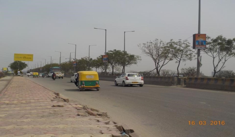 Pole Kiosk At Noida Extn., Noida              