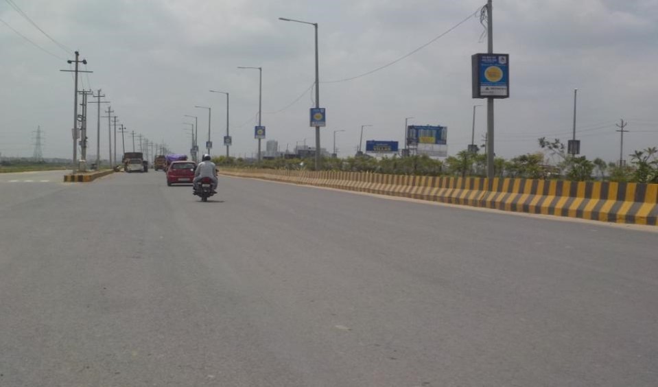 Pole Kiosk At Noida Extn., Noida               