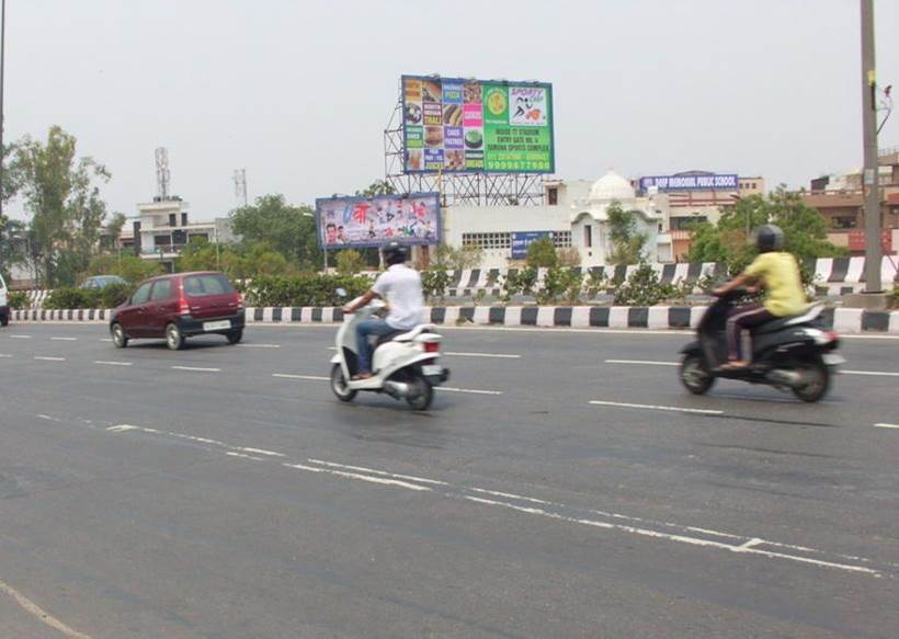 Ramprastha Colony, Near Anand Vihar ISBT, New Delhi