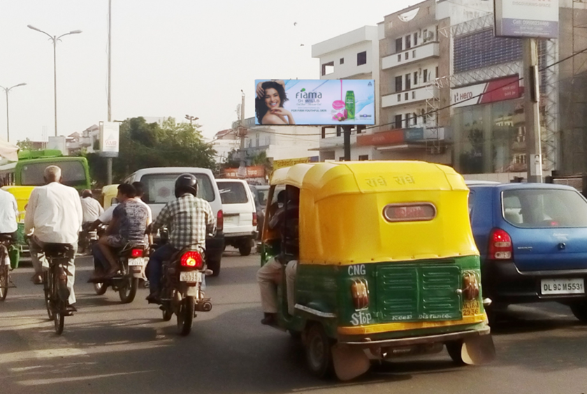 Himgiri Automobile, Near Durga Puri Xing, New Delhi 