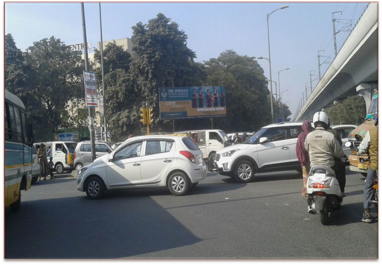 Rajiv gandhi Red Light, New Delhi