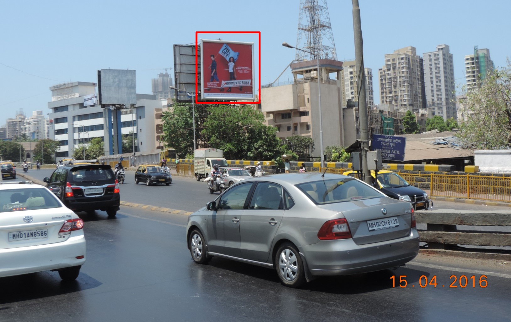 Byculla Flyover S, MT, Mumbai       