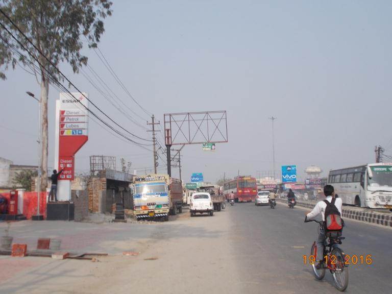 Rampur Tiraha Nr. Maya Place, Roorkee