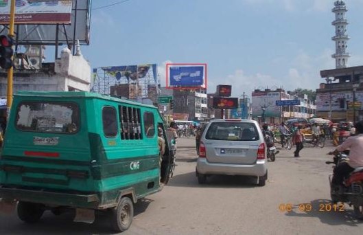 Ghanta Ghar Circle, Kanpur           