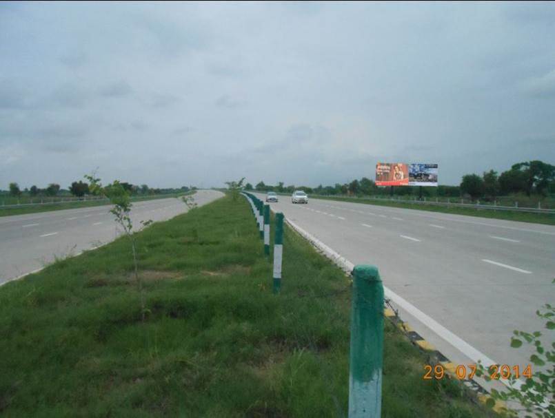 Yamuna Expressway 