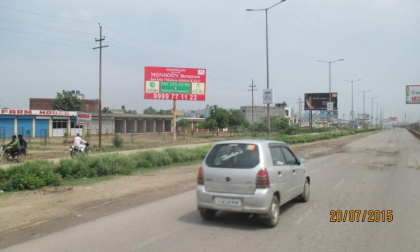 L-7 NH 24 TOWARDS VIJAY NAGAR , Noida