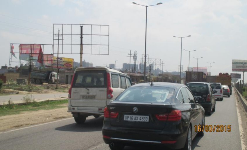 L-9 NH 24 TOWARDS VIJAY NAGAR Noida